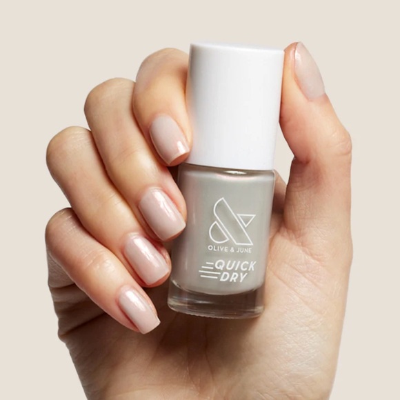 Olive & June Other - Olive & June Quick Dry Nail Polish - Elevator, NEW